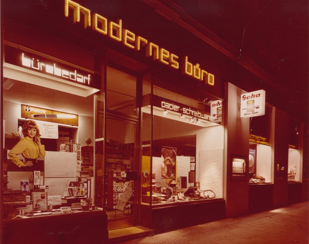 Historisches Bild von ehemaligen Verkaufsladen