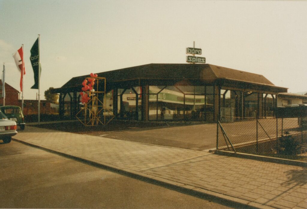 Historisches Bild von ehemaliger Verkaufsstelle